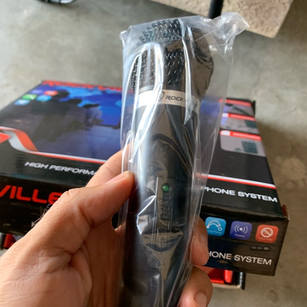 Wireless microphone system - Picture 3 of 8